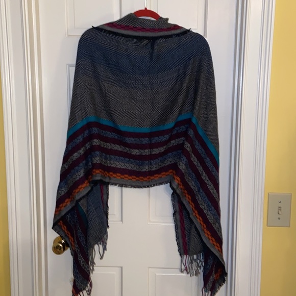 Silpada Multi Color Pashmina - Picture 2 of 5